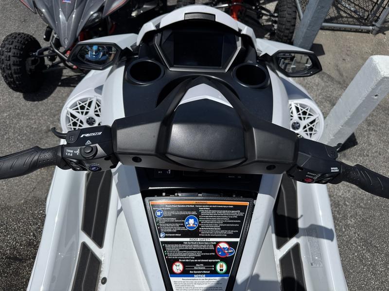 2025 Yamaha VX Limited