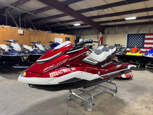 2019 2019 YAMAHA FX CRUSER SVHO WITH 36hrs