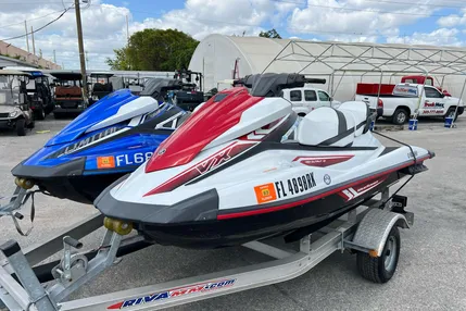 PAIR OF YAMAHA JET SKI VX ,11 for sale